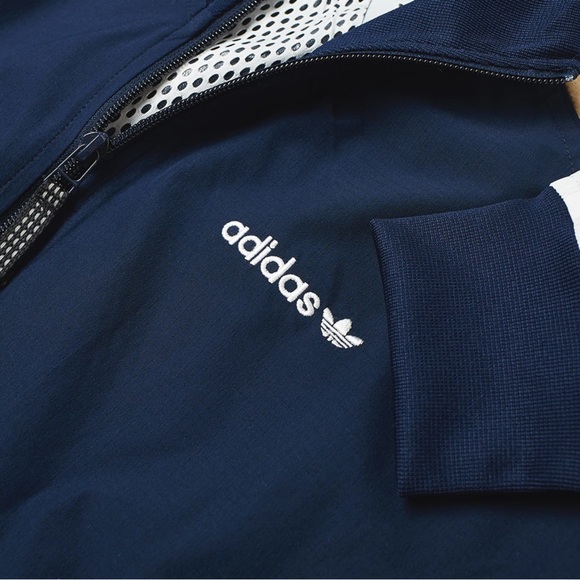 Adidas Woven Ripstop Jacket - Picture 3 of 9